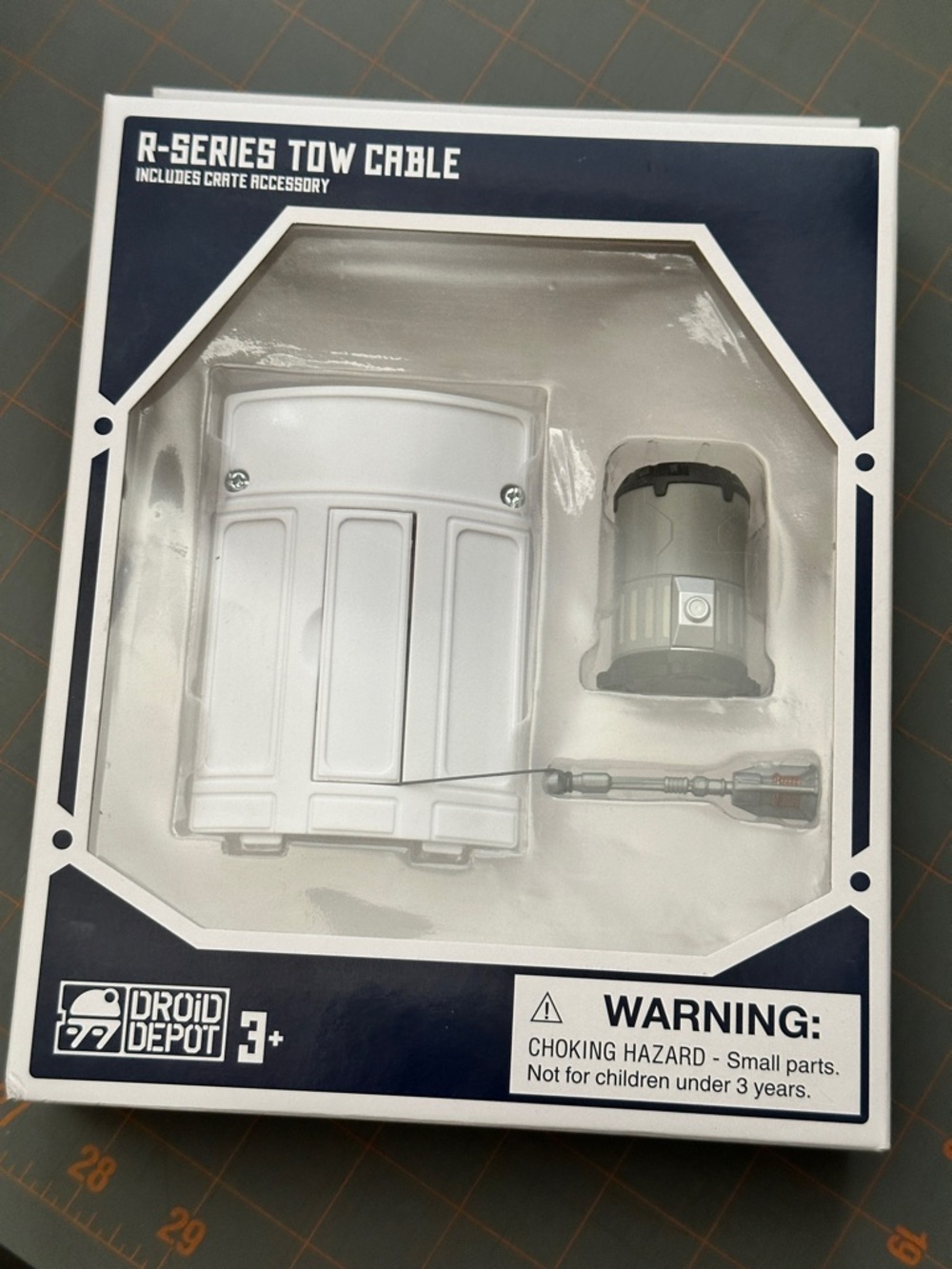 Star Wars R-Series Tow Cable Droid Depot Accessory Set - White and Gray